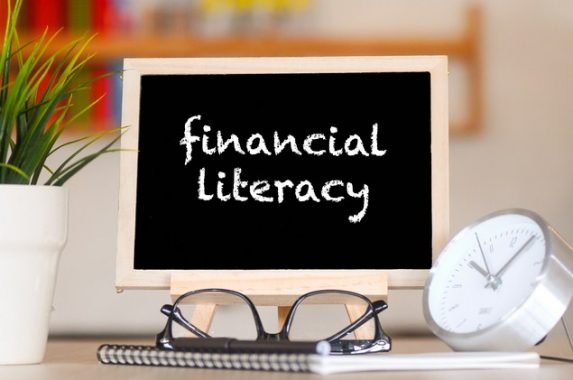 literasi keuangan dan inklusi keuanganliterasi keuangan dan inklusi keuangan