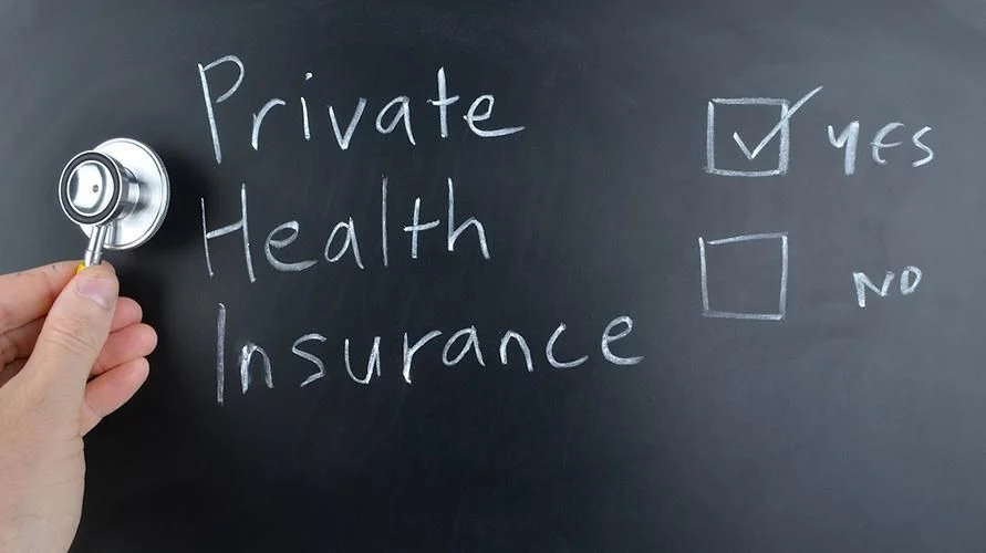 Apakah manfaat asuransi kesehatan selain BPJS lebih menguntungkan?
